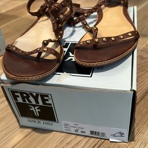Frye studded t-strap sandals size 91/2